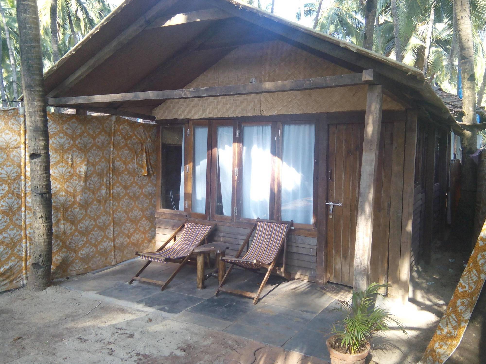 Cafe Del Mar Beach Bungalows Hotel Palolem Exterior foto